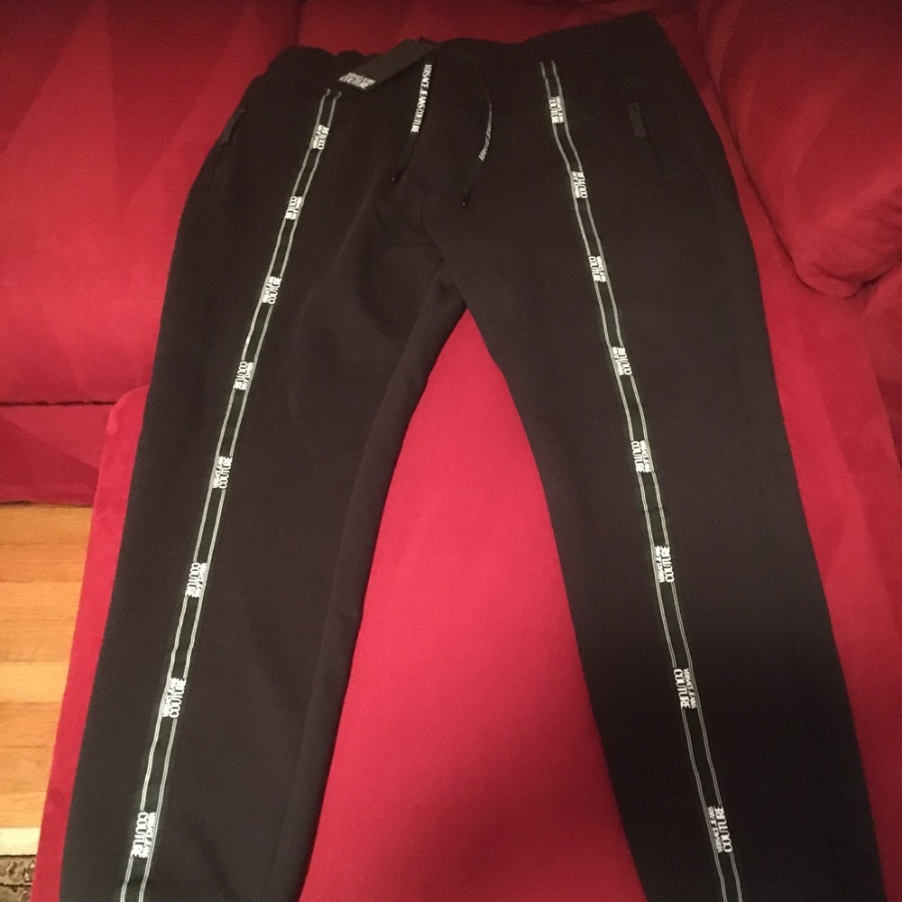 Versace Jeans Couture joggers. Size XL. Waist 36. Zipper pockets. Logo stripes.
